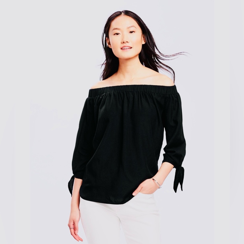 EXPRESS Flowy Blouse with cute ties at wrists